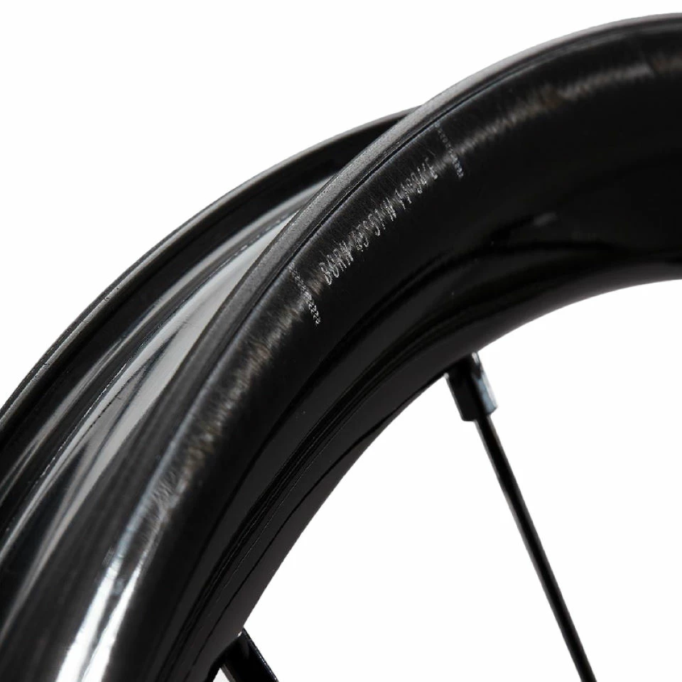 Campagnolo Levante 2-Way Fit Carbon Gravel Wheelset - Image 3