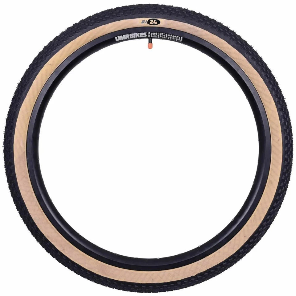 DMR DJ24 Dirt Jump And Street Tyre - Image 8