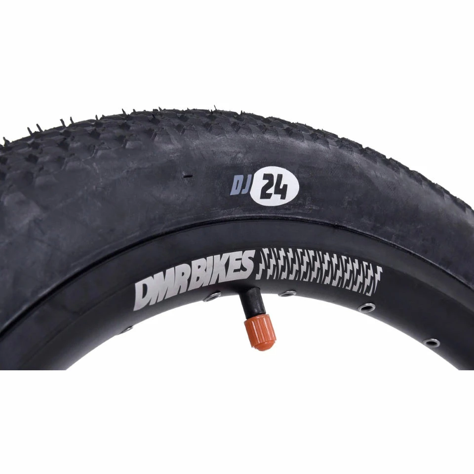 DMR DJ24 Dirt Jump And Street Tyre - Image 3