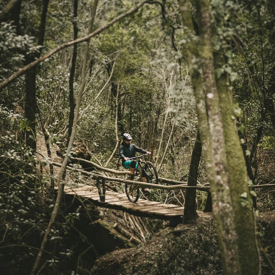 Goodyear Newton MTF Downhill Tubeless Complete Tyre - Image 9